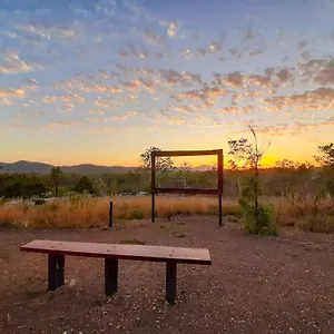 Holiday park Mt Larcom Tourist Park Mount Larcom